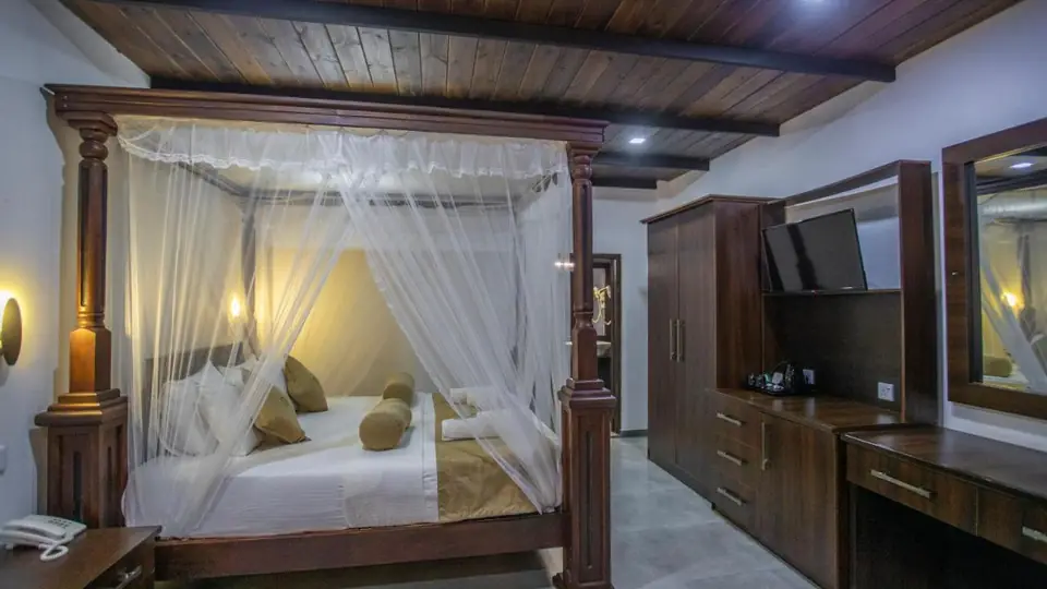 Deluxe King Room with Ella Rock View at Ella Heritage, Ella
